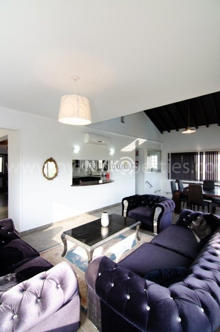 4 bedroom detached house semi-furnished - 2