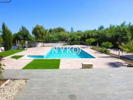 4 bedroom detached house semi-furnished - 15