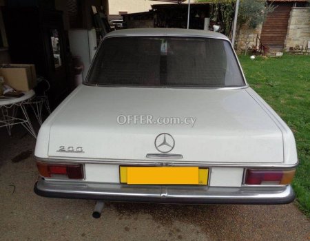 1970 Mercedes 115 Petrol Manual - 5