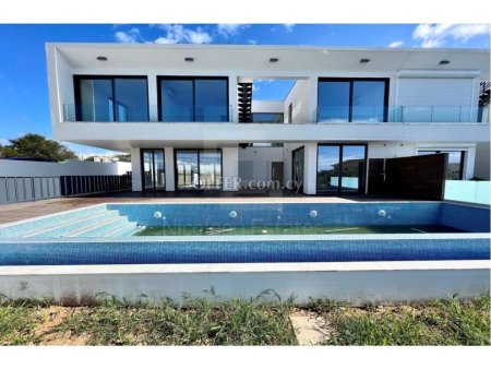 Luxury five bedroom resale villa in Agia Napa Hills - 1