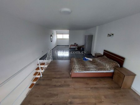 1 Bedroom Townhouse 500 meters ftom the sea
