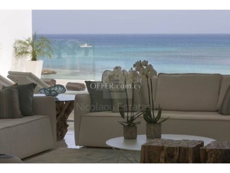 Luxury beachfront villa with hotel facilities and services in Protaras - 8
