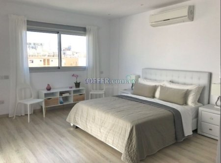 4 Bedroom 340m2 Penthouse For Sale Limassol - 7