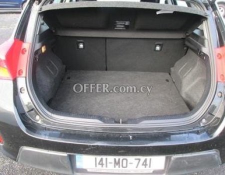 2014 Toyota Auris 1.4L Diesel Manual Hatchback - 4