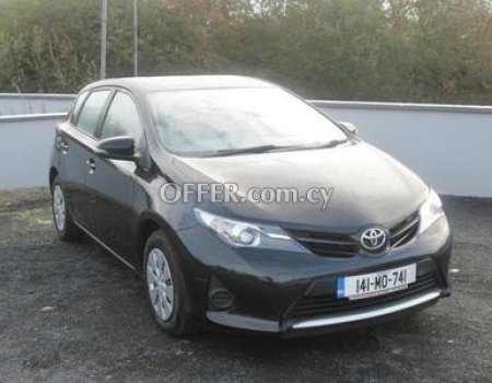 2014 Toyota Auris 1.4L Diesel Manual Hatchback - 3