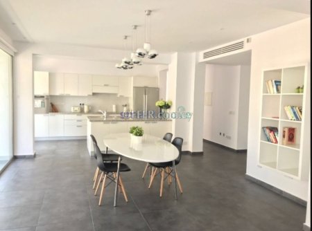 4 Bedroom 340m2 Penthouse For Sale Limassol - 4