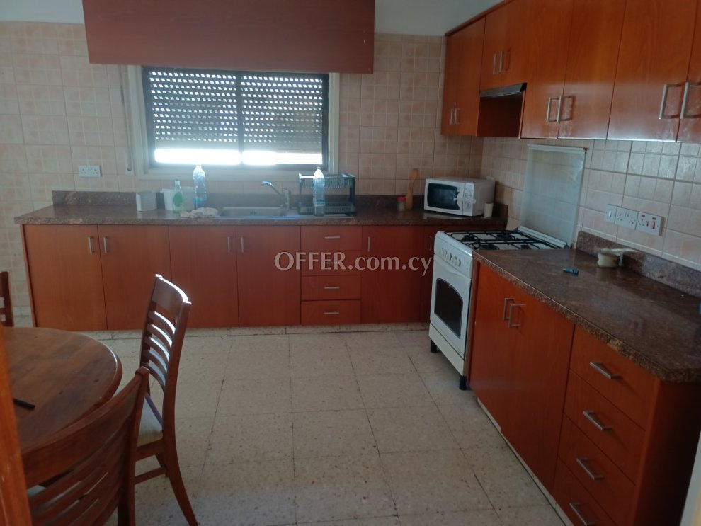 New For Sale €179,000 Apartment 3 bedrooms, Larnaka (Center), Larnaca Larnaca - 2