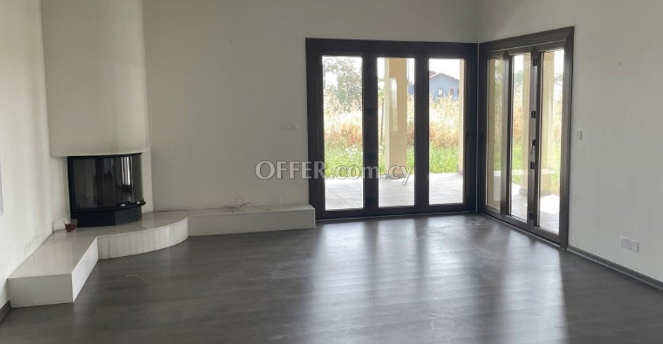 New For Sale €703,000 House (1 level bungalow) 5 bedrooms, Detached Nisou Nicosia - 2
