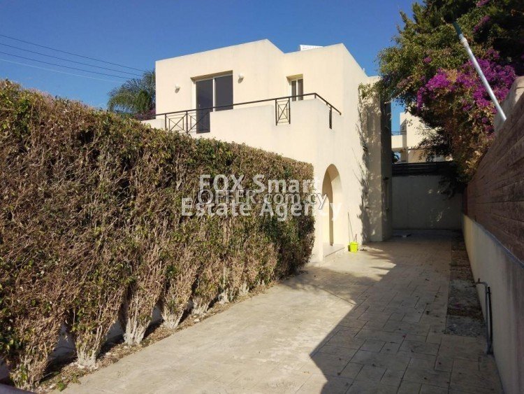 3 Bed House In Tala Paphos Cyprus - 8