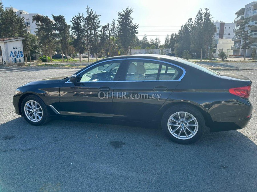 2018 BMW 530i 2.0L Hybrid Automatic Sedan - 4