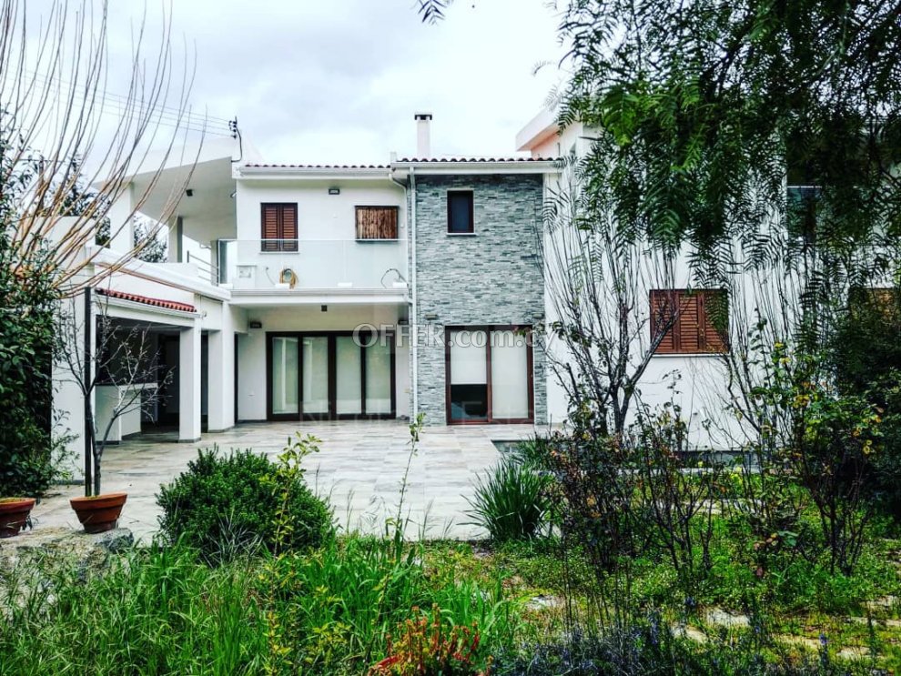 Luxury six bedroom villa for sale in Kakopetria village - 3