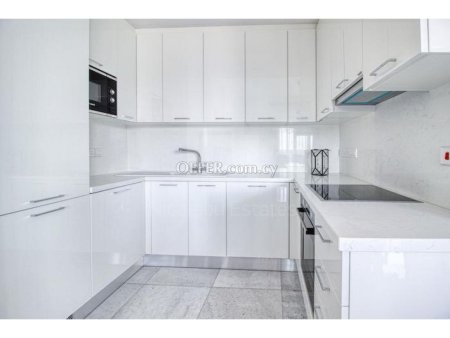 A super luxurious penthouse for sale in Mesa Gitonia. - 10