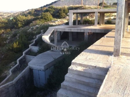 RESIDENTIAL PLOT OF 1623 M2 WITH A CONCRETE SCELETON OF 3 STOREY HOUSE IN PARAMALI (EXLUSSIVELY LISTED TO VIVO) - 3