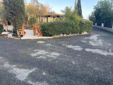 4-bedroom Detached Villa 280 sqm in Pyrgos - 3