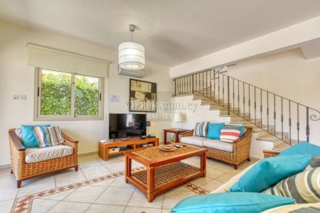 Detached Villa by Malama Beach - 11