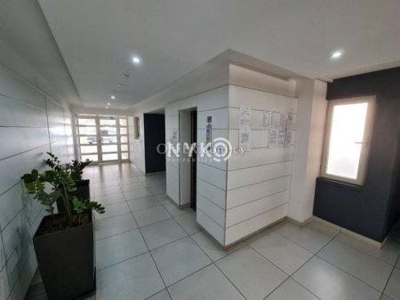 190 sqm office space furnished - 2