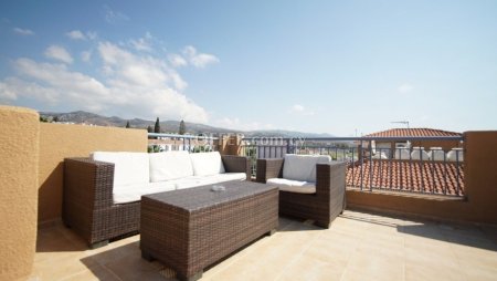 2 bedroom penthouse - 10