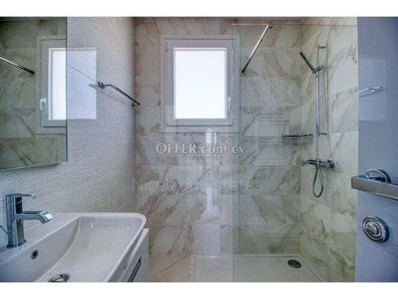 A super luxurious penthouse for sale in Mesa Gitonia. - 9
