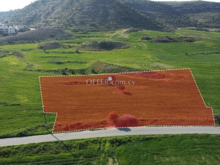 Field for Sale in Oroklini, Larnaca - 2