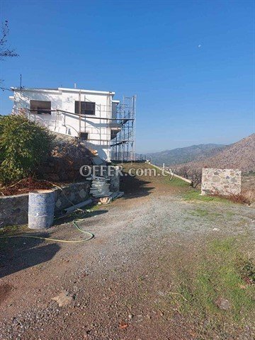  3 Bedroom House in Arakapas, Limassol - 3