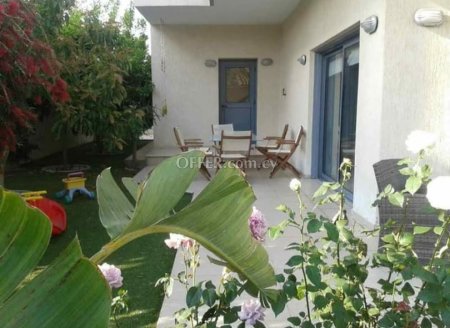 New For Sale €320,000 House 4 bedrooms, Mammari Nicosia - 3