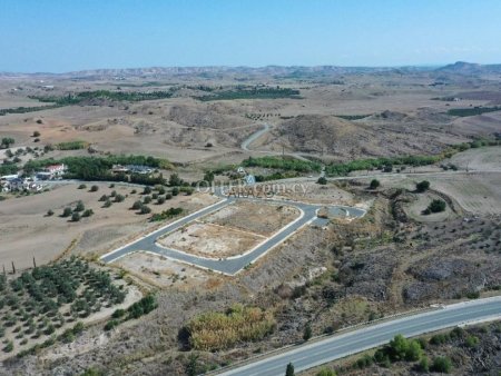 Field for Sale in Avdellero, Larnaca - 3