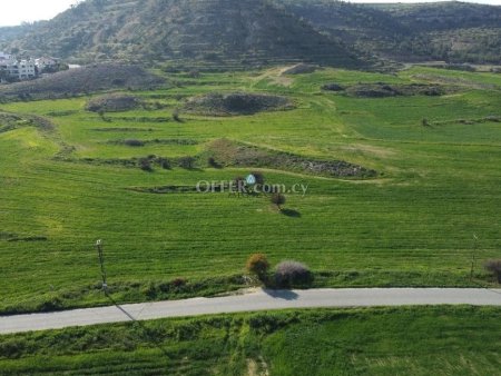 Field for Sale in Oroklini, Larnaca - 4