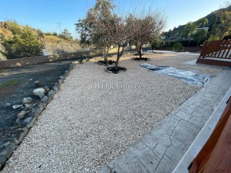 4-bedroom Detached Villa 280 sqm in Pyrgos - 9