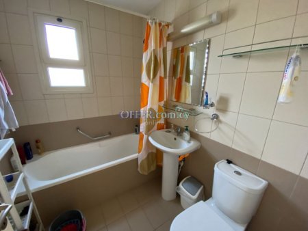 2 Bedroom Apartment 200m To Beach - 5