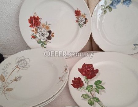 9 παλαιά πιάτα του ΣΥΠ, Αγγλικά, με απεικόνιση τριαντάφυλλα. - 2