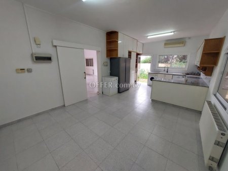 New For Sale €285,000 Maisonette 4 bedrooms, Semi-detached Aradippou Larnaca - 5