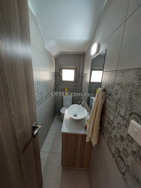 New For Sale €360,000 House 4 bedrooms, Detached Leivadia, Livadia Larnaca - 4