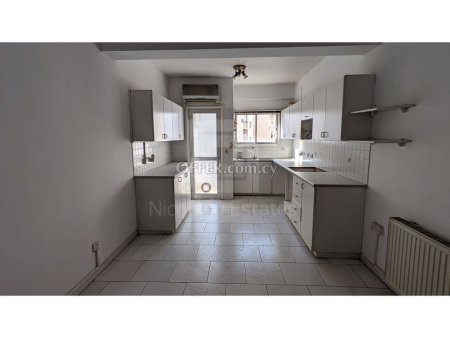 Three bedroom apartment in Agios Demetrios area of Strovolos - 3