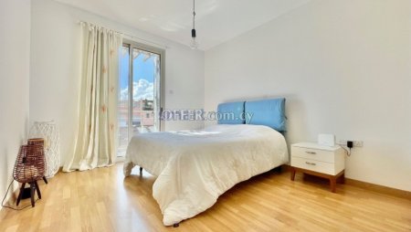 2 Bedroom Penthouse 86m2 Veranda For Rent Limassol - 4