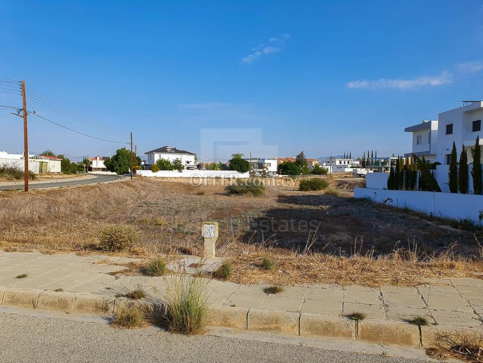 Residential plot in a quiet and attractive area in STELMEK in Lakatameia Municipality Nicosia - 1