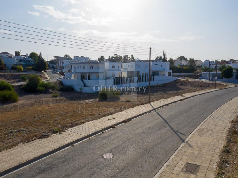 Residential plot in a quiet and attractive area in STELMEK in Lakatameia Municipality Nicosia - 5