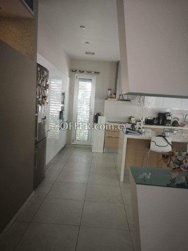For Sale, Modern Four-Bedroom Detached House in Lakatamia - 5