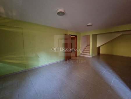 Four bedroom Two storey house with swimming pool in Alambra area Nicosia - 2