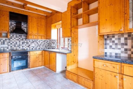 Family House in Paralimni - 12