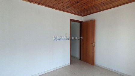 Three Bedroom House in Psevdas - 2