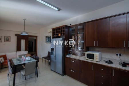 4 bedroom detached house furnished - 11