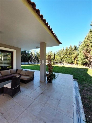 4 Bedroom House With a Large Yard on a Plot of 968 Sq.M. In Lakatameia - 2