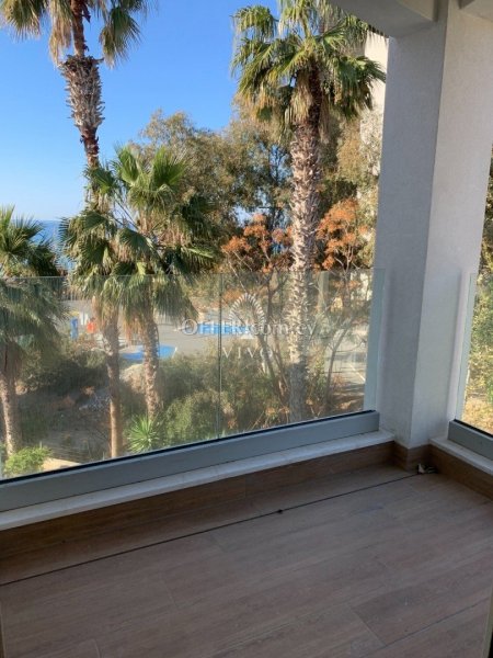 TWO BEDROOM BEACH APARTMENT FOR SALE - 10