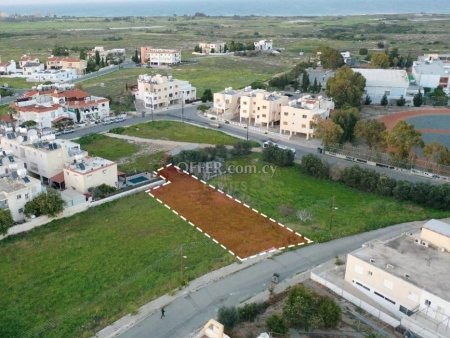 Residential field in a great location in Paralimni - 4