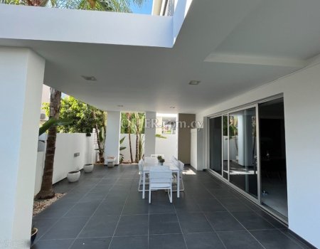 For Sale, Modern Four-Bedroom Detached House in Lakatamia - 8