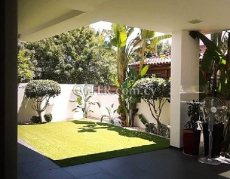 For Sale, Modern Four-Bedroom Detached House in Lakatamia - 7
