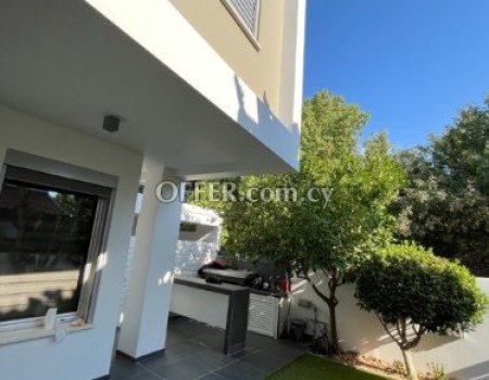 For Sale, Modern Four-Bedroom Detached House in Lakatamia - 9