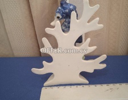 Collectable Chessel pottery ceramic seahorse. - 2