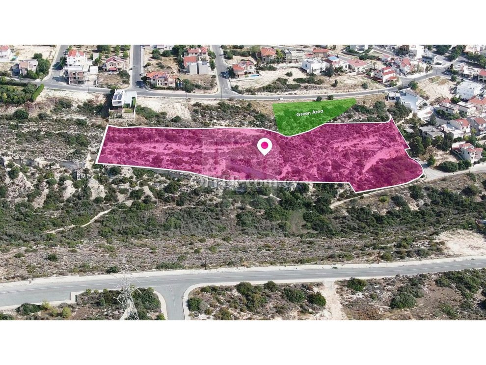 Large residential field of 10.271 sq.mt. in Agia Fyla area Limassol - 2