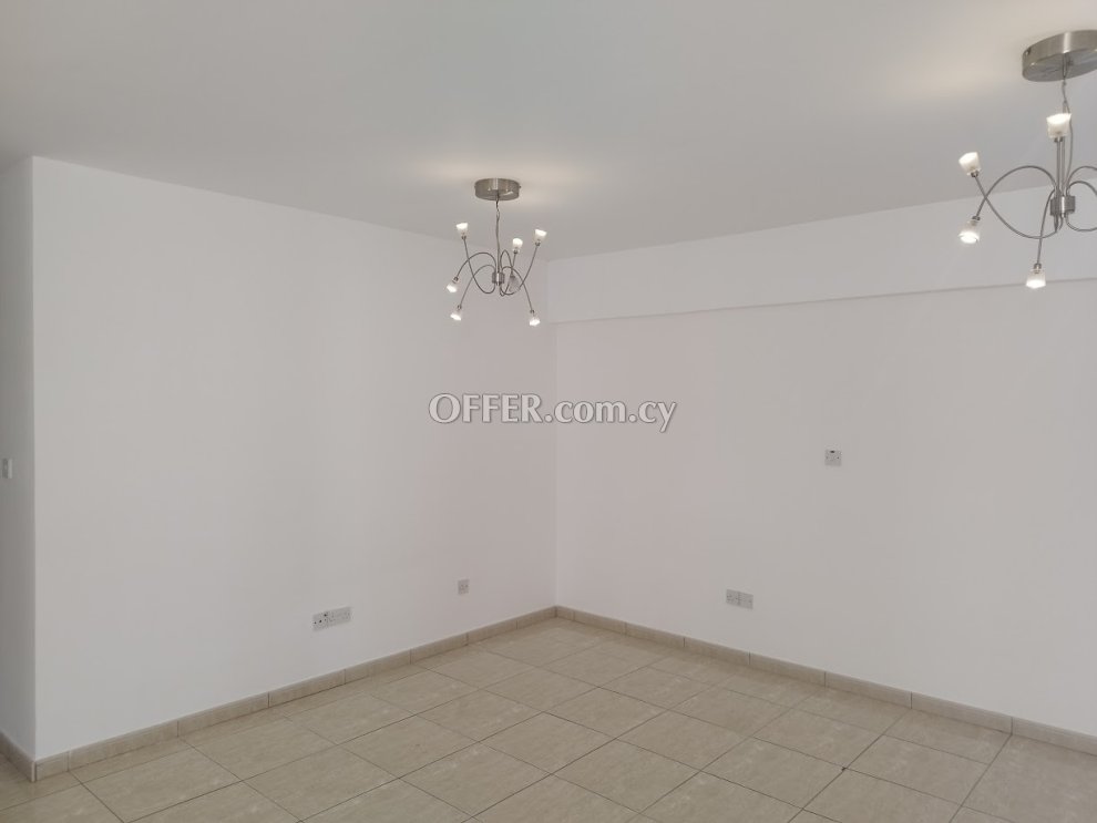 2-bedroom Apartment 75 sqm in Larnaca (Town) - 12